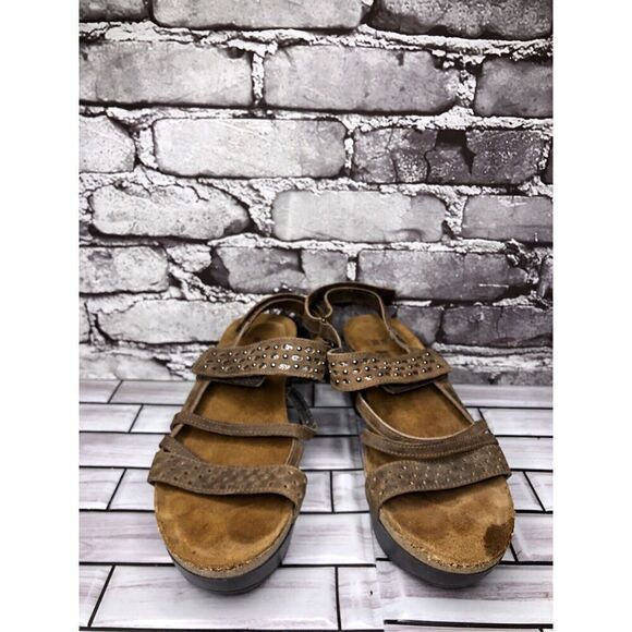 Naot Brown Leather Studded Casual Ankle Strap Heel Sandals Women Sz 39EU/8M US - Picture 5 of 16